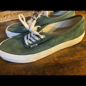 Emerald suede men’s vans 9 women’s 10.5